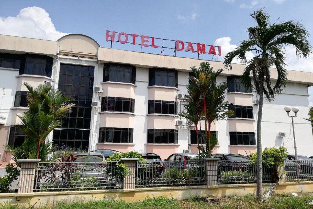 Hotel Damai Parit Buntar Zewnętrze zdjęcie